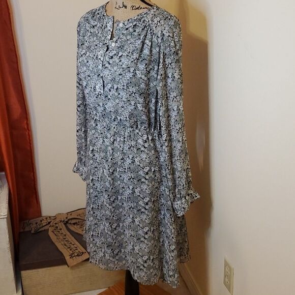 H&M green floral long sleeve dress size Medium - Picture 5 of 11